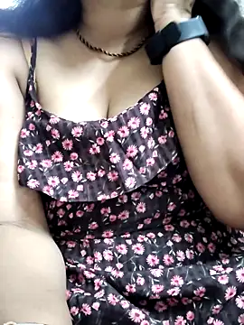 Snapshot of wow_vasavi chatting on 06-09-26, 04:40 wow vasavi online show from 06-09-26, 04:40