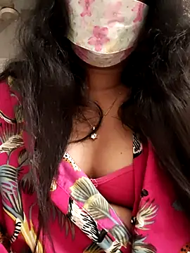 Snapshot of wow_vasavi chatting on 07-01-26, 10:28 wow vasavi online show from 07-01-26, 10:28
