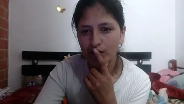 Snapshot of AbbyRose_69 chatting on 06-22-26, 03:47 AbbyRose 69 online show from 06-22-26, 03:47
