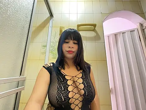 luna silk  online show from 05-28-26, 06:49