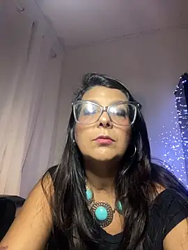 VelvetLunna online show from 05-02-26, 03:44