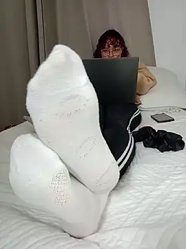 Ari vibesX online show from 06-08-26, 11:27