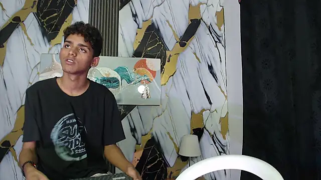 GOLDEN 2026 online show from 06-17-26, 07:48