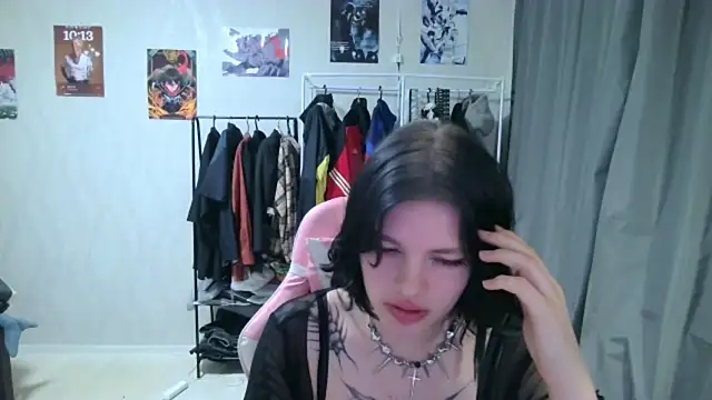 VeIvetLure online show from 05-25-26, 06:14