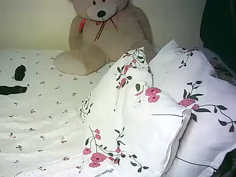 lovvelyheers online show from 07-06-26, 02:14