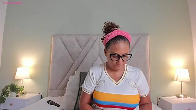 Eva-Millss online show from 05-31-26, 12:34