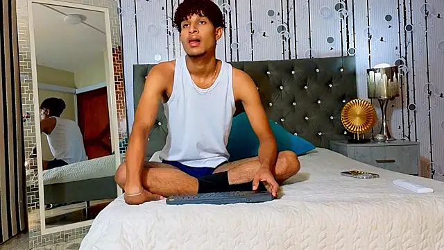 Alex Bloom online show from 05-16-26, 07:23