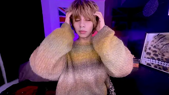 Aronn 44 online show from 07-12-26, 04:58