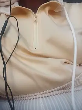 Sasha304  online show from 06-19-26, 01:26