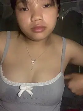 Snapshot of Cham-py chatting on 05-20-26, 01:56 Cham-py online show from 05-20-26, 01:56