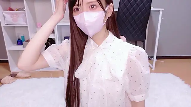 hina mochi online show from 06-14-26, 12:51