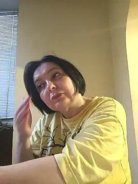 EmmaEmmy40 online show from 05-08-26, 05:40