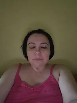 EmmaEmmy40 online show from 05-27-26, 04:37