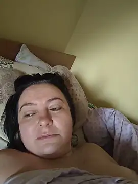 EmmaEmmy40 online show from 06-16-26, 04:26