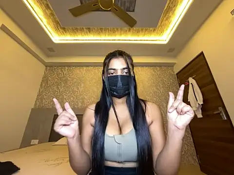 Snapshot of Miss_Heer chatting on 05-12-26, 06:27 Miss Heer online show from 05-12-26, 06:27