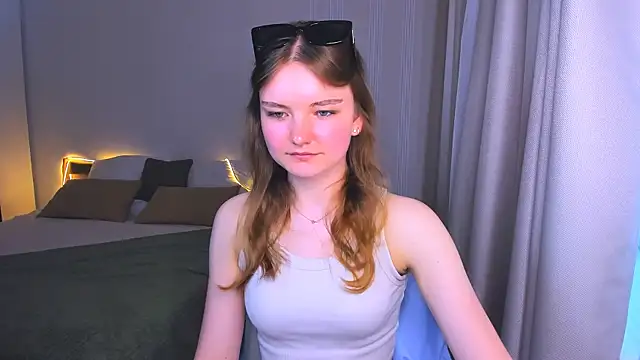 LookEva online show from 06-08-26, 11:10