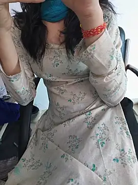 zoya baby  online show from 06-13-26, 08:12