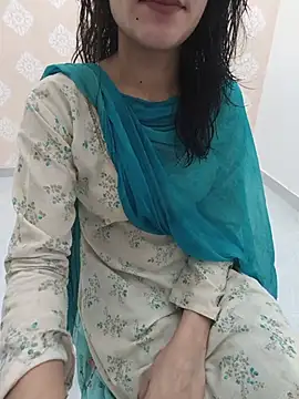 zoya baby  online show from 07-23-26, 05:49