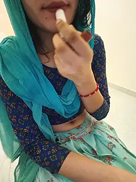 zoya baby  online show from 07-28-26, 04:50
