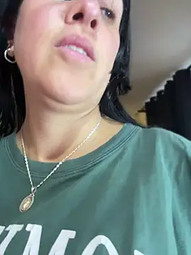 Snapshot of Cloe-Fire chatting on 07-15-26, 11:04 Cloe-Fire online show from 07-15-26, 11:04