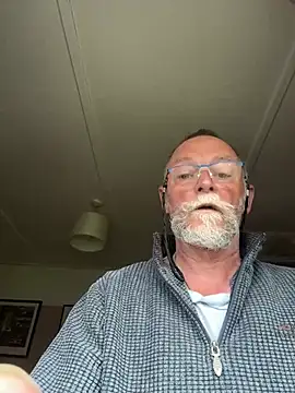 Moonraker64 online show from 05-07-26, 07:25