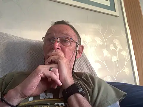 Moonraker64 online show from 05-29-26, 07:01