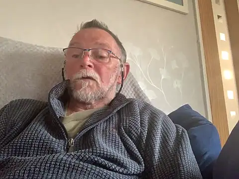 Moonraker64 online show from 06-06-26, 07:29