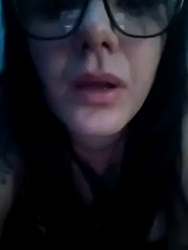 kimberlybaddie94 online show from 05-02-26, 11:32