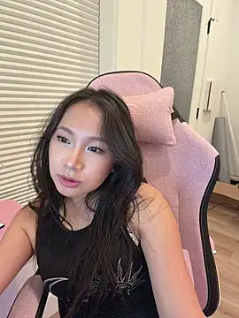 petiteTai online show from 06-06-26, 03:33