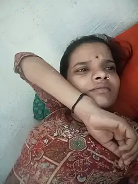 Student garl 1 online show from 06-15-26, 11:56