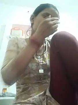 Snapshot of Student_garl_1 chatting on 07-04-26, 01:01 Student garl 1 online show from 07-04-26, 01:01