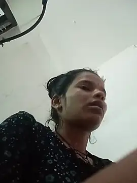 Snapshot of Student_garl_1 chatting on 07-08-26, 01:32 Student garl 1 online show from 07-08-26, 01:32