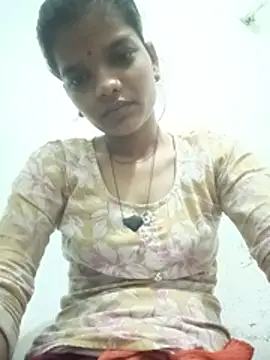 Snapshot of Student_garl_1 chatting on 07-20-26, 01:46 Student garl 1 online show from 07-20-26, 01:46