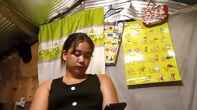 Snapshot of renamariz1 chatting on 07-18-26, 02:32 renamariz1 online show from 07-18-26, 02:32