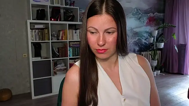 Snapshot of Dana-Queendom chatting on 06-14-26, 01:58 Dana-Queendom online show from 06-14-26, 01:58