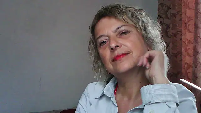 ElizabethGorden online show from 07-08-26, 01:15