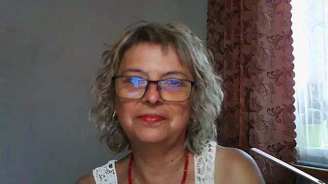 ElizabethGorden online show from 07-15-26, 01:16