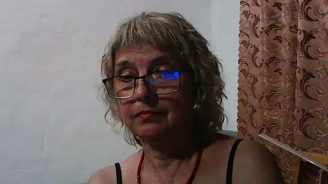 ElizabethGorden online show from 07-16-26, 06:25