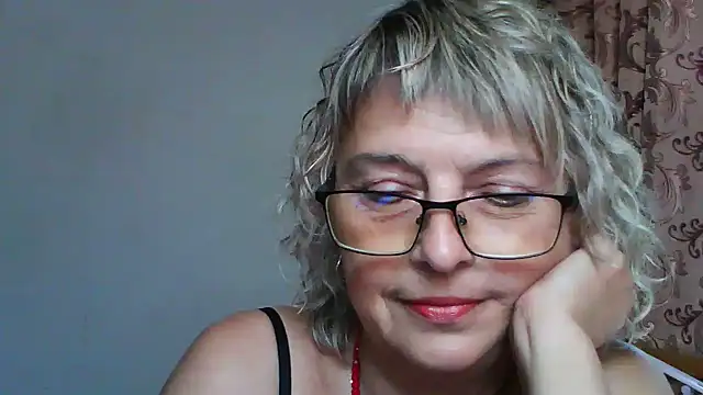 ElizabethGorden online show from 08-03-26, 01:38