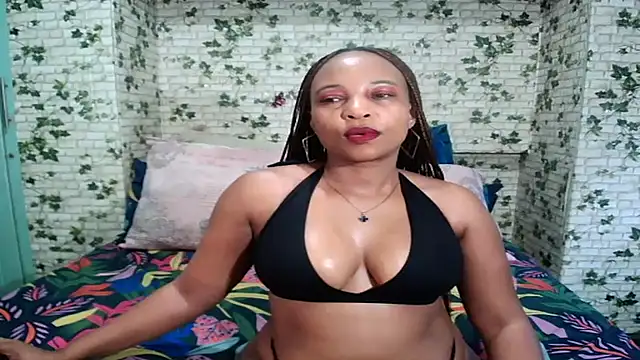 Snapshot of Ebony_Seduction00 chatting on 06-24-26, 06:01 Ebony Seduction00 online show from 06-24-26, 06:01