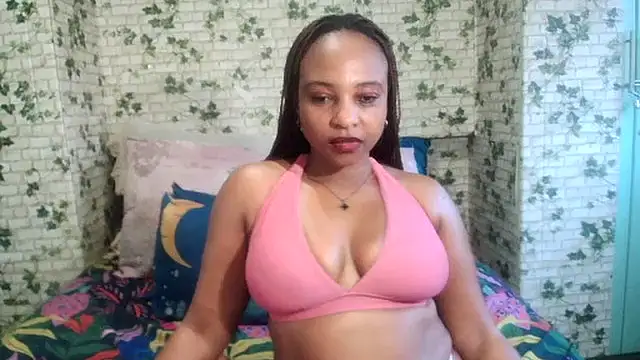 Snapshot of Ebony_Seduction00 chatting on 08-03-26, 06:23 Ebony Seduction00 online show from 08-03-26, 06:23