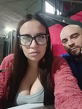 Snapshot of Micaysugordito chatting on 06-18-26, 06:56 Micaysugordito online show from 06-18-26, 06:56