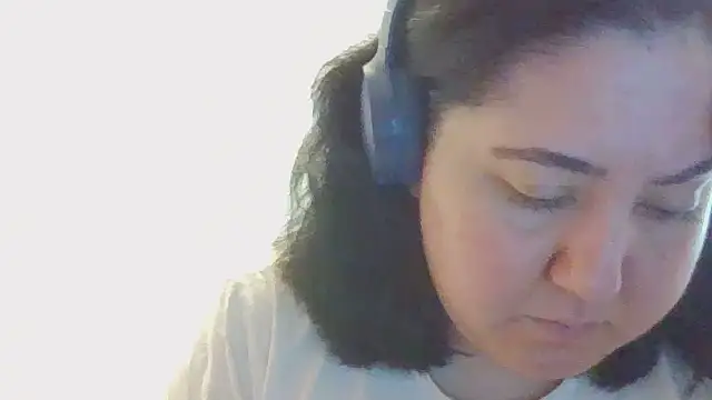 Snapshot of IsabellaJacobs chatting on 06-05-26, 09:15 IsabellaJacobs online show from 06-05-26, 09:15