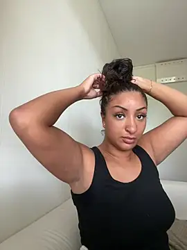 Snapshot of juicyprincess66 chatting on 06-09-26, 04:18 juicyprincess66 online show from 06-09-26, 04:18