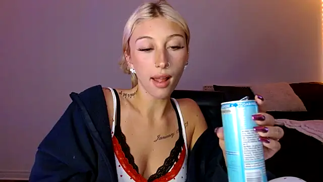 Itsirelandbby online show from 05-08-26, 06:13