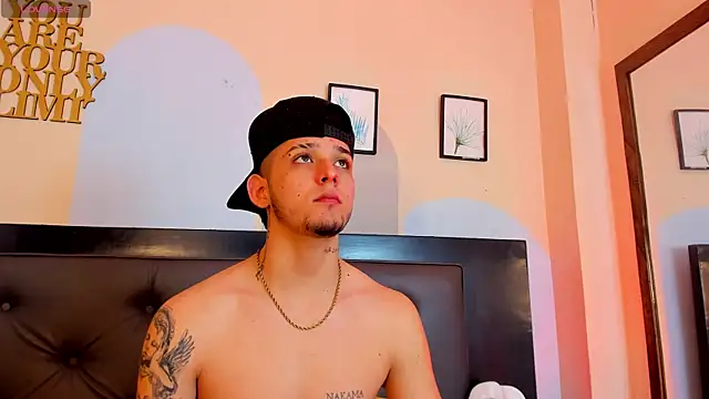 Boy Mathew online show from 05-08-26, 11:37