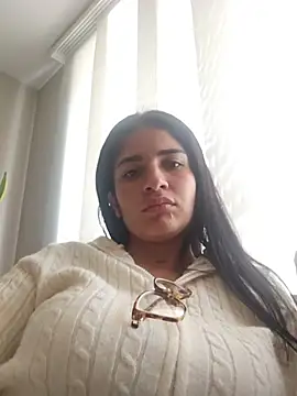 Snapshot of Alisson_Andersen chatting on 05-16-26, 05:23 Alisson Andersen online show from 05-16-26, 05:23