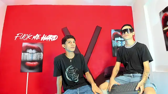 TWINKS BOYSX online show from 06-16-26, 01:41