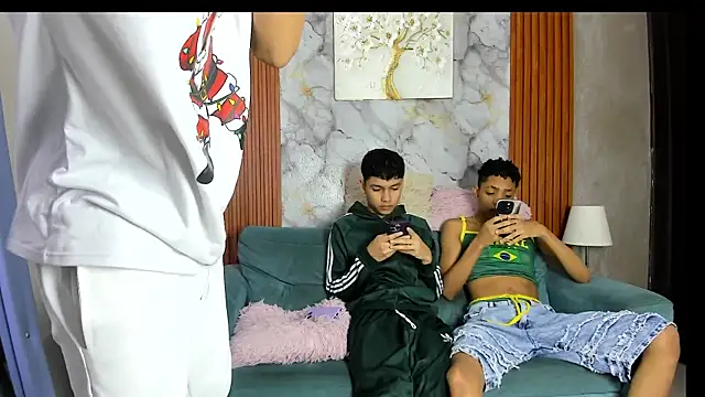TWINKS BOYSX online show from 07-14-26, 01:17