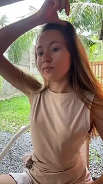 Mini girl do it better online show from 05-16-26, 02:19